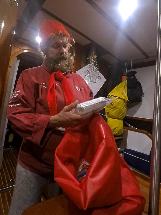 #8 2nd leg Cape Town to Auckland Ville as Father Christmas